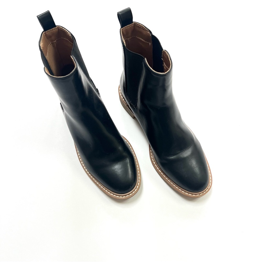 Universal Thread Chelsea Boot - Picture 4 of 11